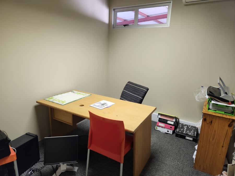 To Let commercial Property for Rent in Oos Einde Free State